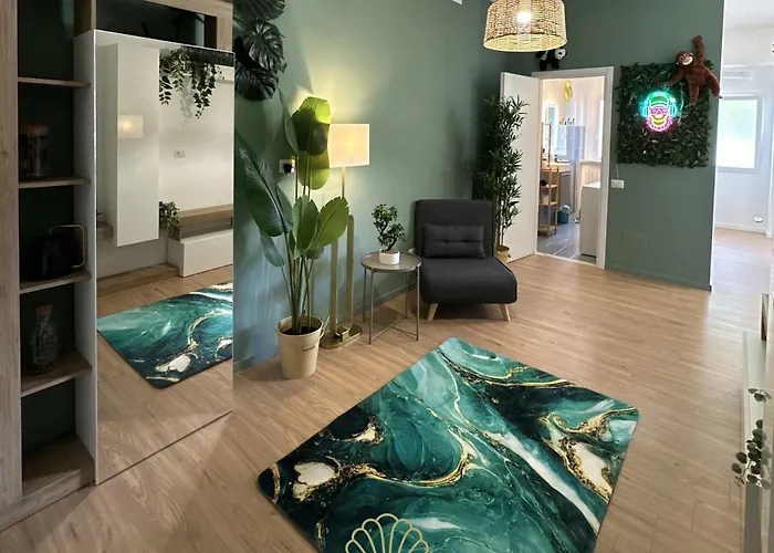 Apartment Dimora Sovrana - Urban Jungle